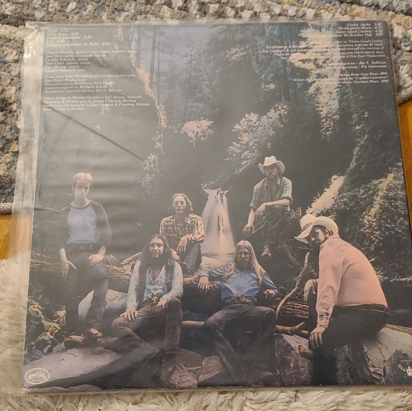 Charlie Daniel's Band Night Riders vintage and album EUC - Picture 2 of 13